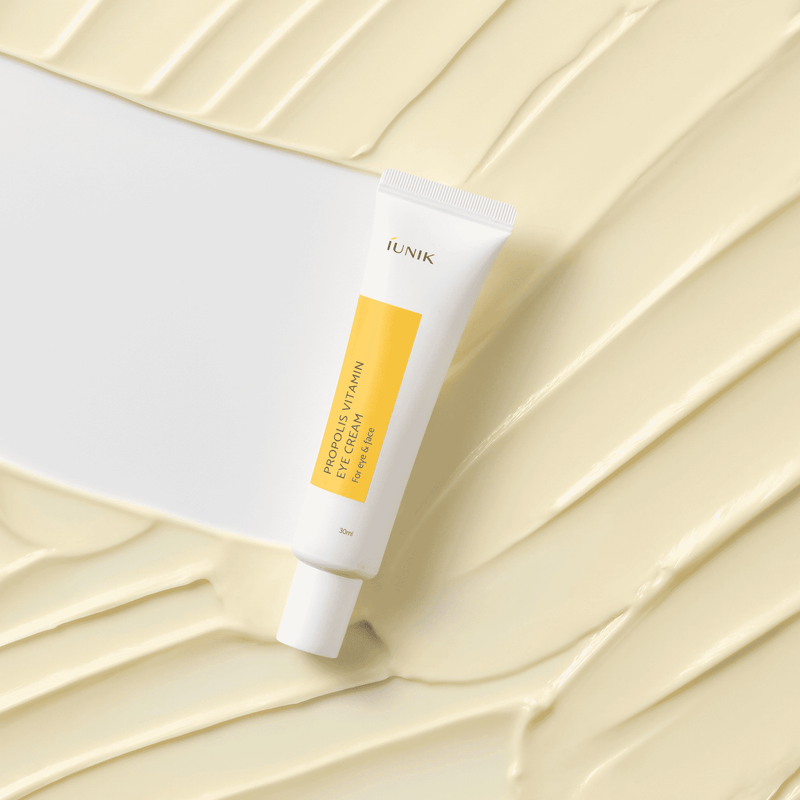 IUNIK Propolis Vitamin Eye Cream Texture