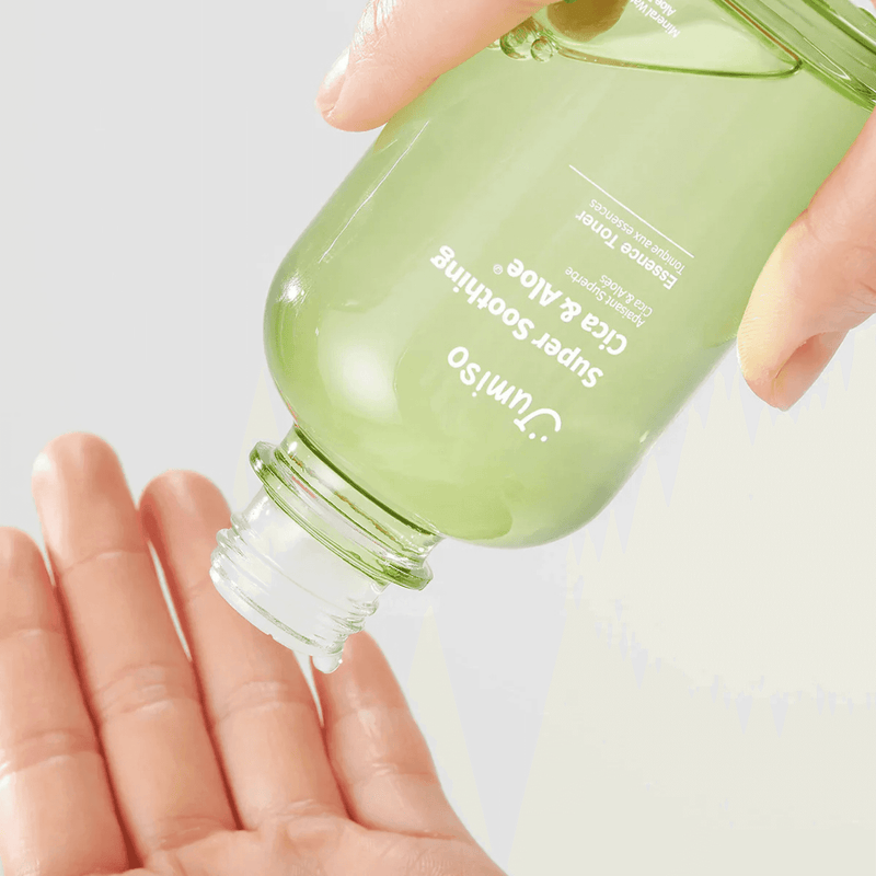 JUMISO Super Soothing Cica & Aloe Essence Toner on hand