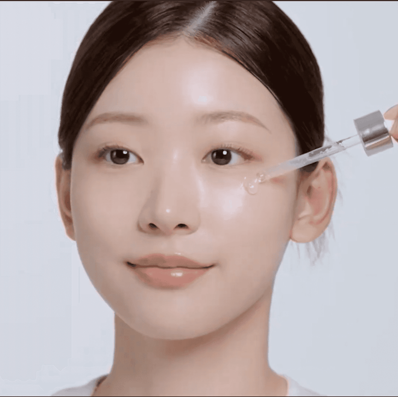 PIXCELL BIOM™ GLOW BARRIER SERUM (50ml) MODEL