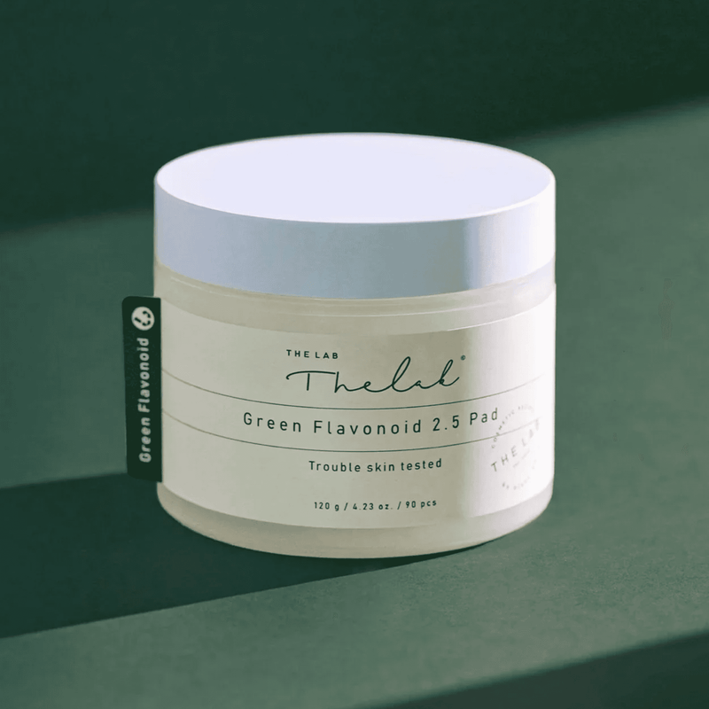 THE LAB Green Flavonoid 2.5 Pad (90 pcs) in green background