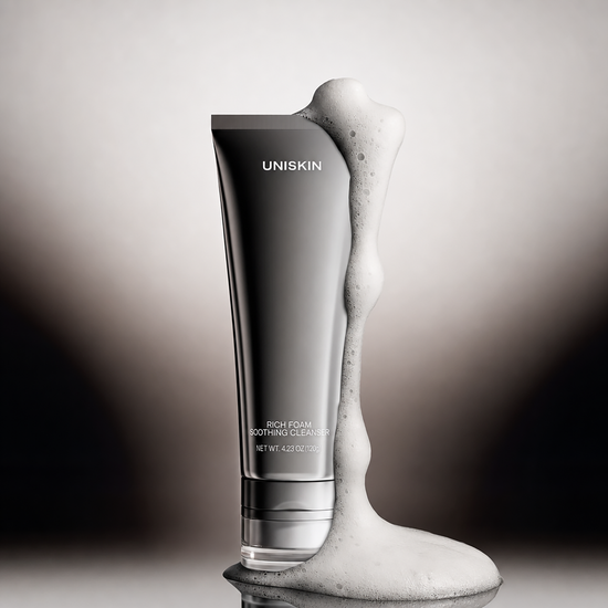 Rich Foam Soothing Cleanser (120g)