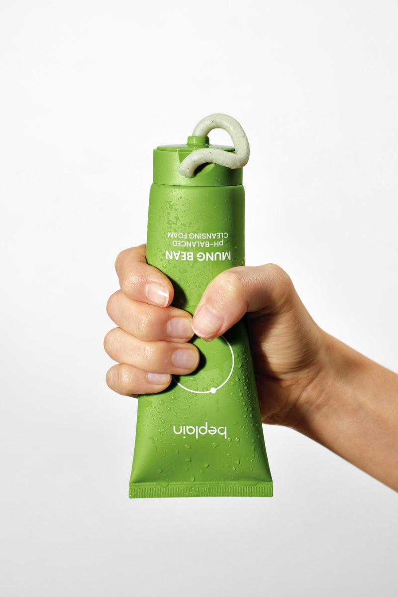 Beplain Mung Bean pH-Balanced Cleansing Foam (40ml) TEXTURE