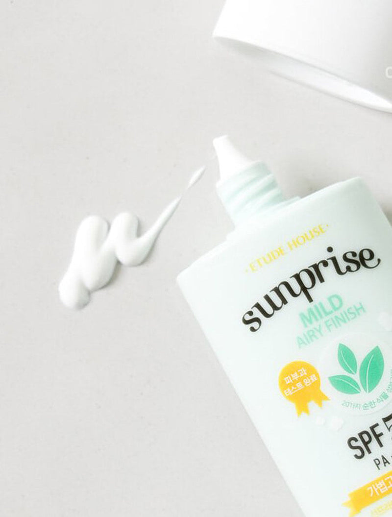 Etude House Sunprise Mild Airy Sunscreen SPF50+ PA+++ (55ml) Texture