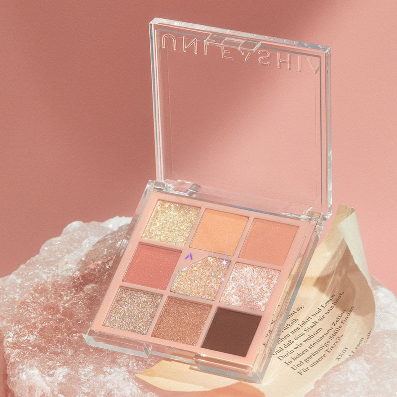 Glitterpedia Eye Palette - N°3 All of Coral Pink