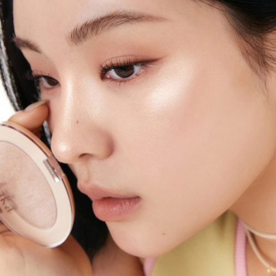 LAKA Dreambeam Highlighter APPLICATION