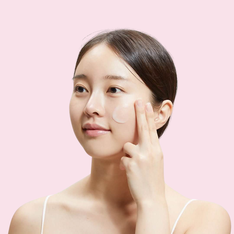 VT Collagen Reedle Shot 300 2-Step Mask STEP 1 APPLICATION